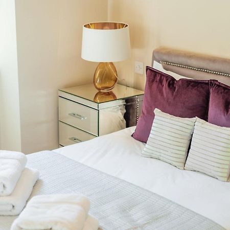 Stunning 3-Bedroom In The Heart Of London With Parking-Hosted By Sweetstay Kültér fotó